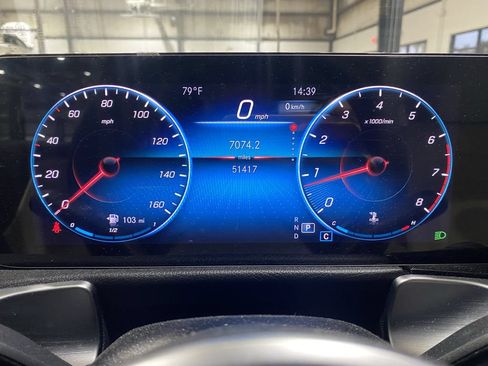 Used 2022 Mercedes-Benz GLB 250 image 12