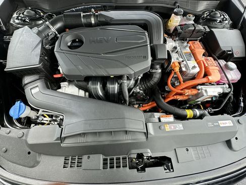 Used 2025 Hyundai Sonata SEL FWD image 12