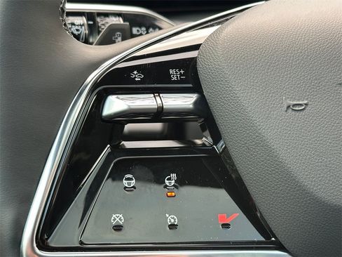 New 2026 Cadillac Vistiq Sport image 34