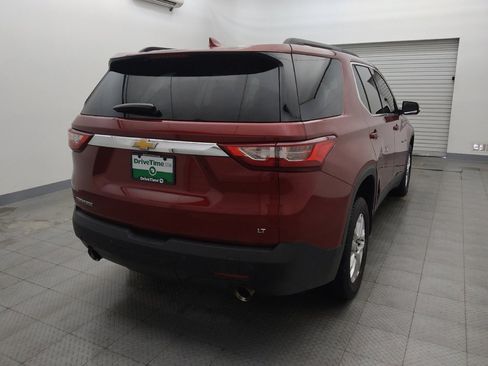 Used 2020 Chevrolet Traverse LT FWD image 7
