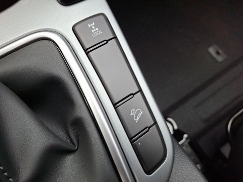 New 2026 Kia Seltos LX image 21