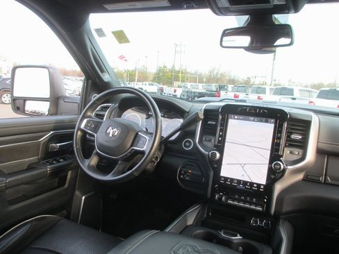 Used 2023 RAM 2500 Laramie image 24