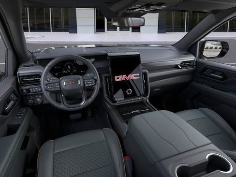 New 2026 GMC Yukon XL AT4 w/ LPO, Floor Liner Package AWD/4WD image 39