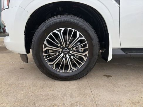 New 2026 Nissan Armada Platinum image 8