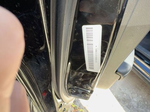 Used 2025 Nissan Sentra S image 9