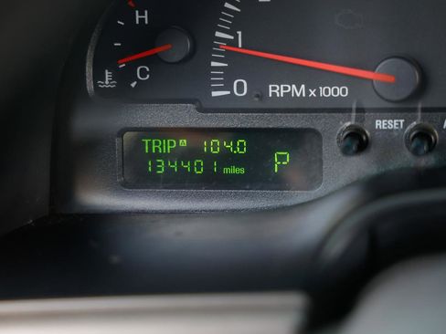 Used 2002 Lincoln LS RWD image 40