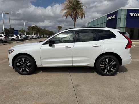 New 2026 Volvo XC60 B5 Core w/ Climate Package image 2