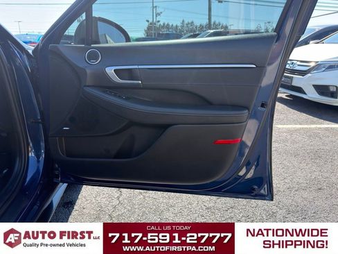 Used 2022 Hyundai Sonata Limited w/ Preferred Accessory Package image 15