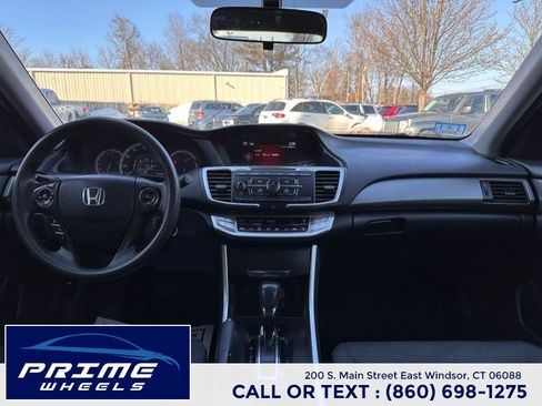 Used 2015 Honda Accord LX image 18