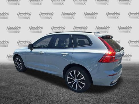 Used 2024 Volvo XC60 B5 Plus AWD/4WD image 11