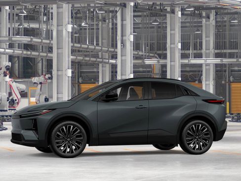 New 2026 Toyota C-HR XSE image 3