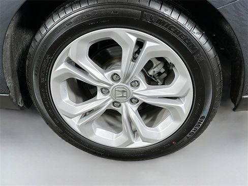 Used 2025 Honda Accord LX image 28