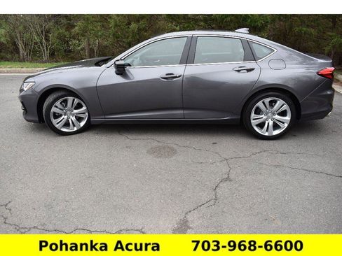 Used 2023 Acura TLX w/ Technology Package image 4