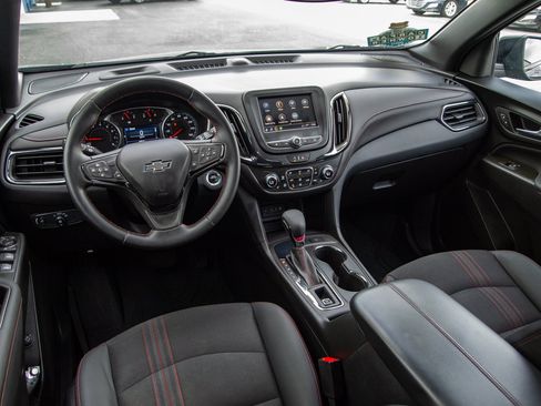 Used 2023 Chevrolet Equinox RS w/ LPO, Floor Liner Package FWD image 27