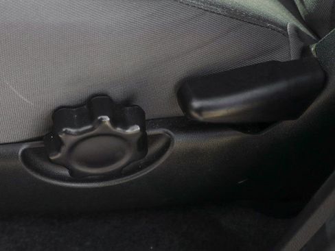 Used 2023 Toyota Tacoma SR image 19