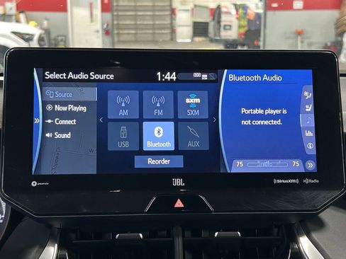 Used 2021 Toyota Venza XLE w/ Softex Package AWD/4WD image 21