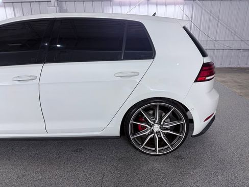 Used 2019 Volkswagen GTI Autobahn image 11