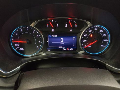 Used 2021 Chevrolet Equinox LT FWD image 23