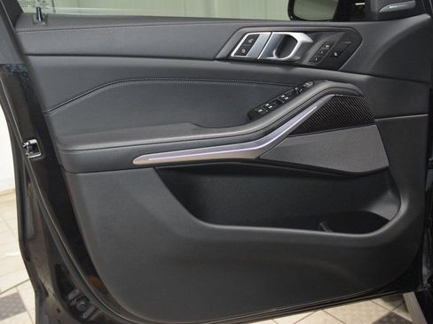 Used 2023 BMW X5 M50i w/ Climate Comfort Package image 44