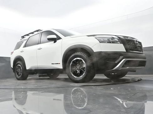 Used 2025 Nissan Pathfinder Rock Creek AWD/4WD image 26