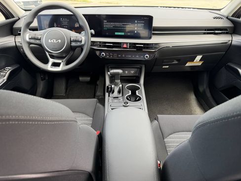 New 2026 Kia K5 LXS FWD image 16