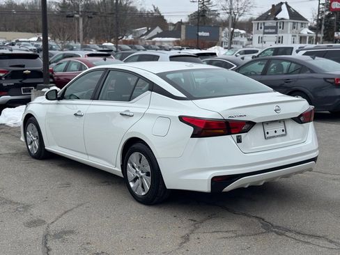 Used 2020 Nissan Altima 2.5 S image 3