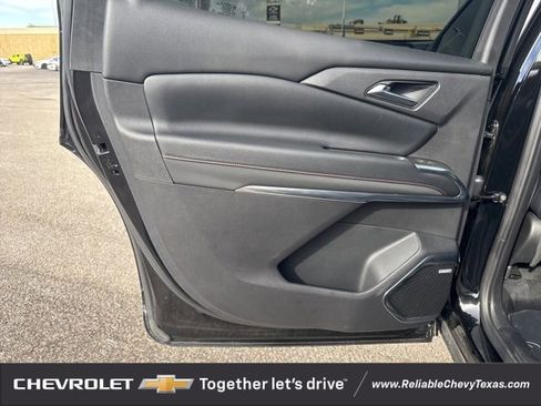 Certified 2024 Chevrolet Traverse RS image 15