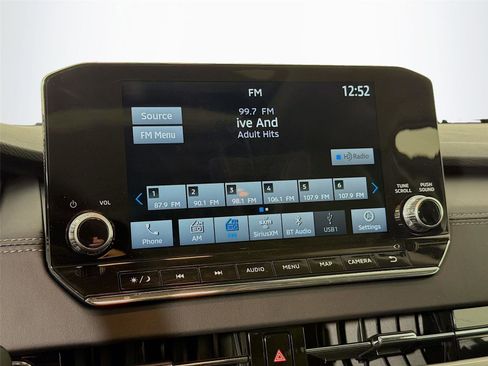 Used 2023 Mitsubishi Outlander SE FWD image 15