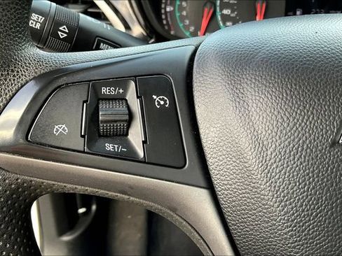 Used 2021 Chevrolet Spark LT image 40