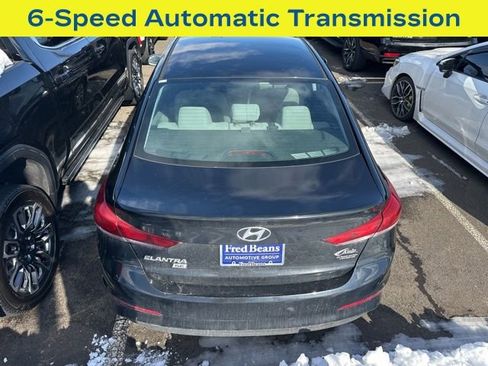 Used 2018 Hyundai Elantra SE image 4