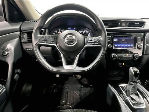 Used 2020 Nissan Rogue SL image 8