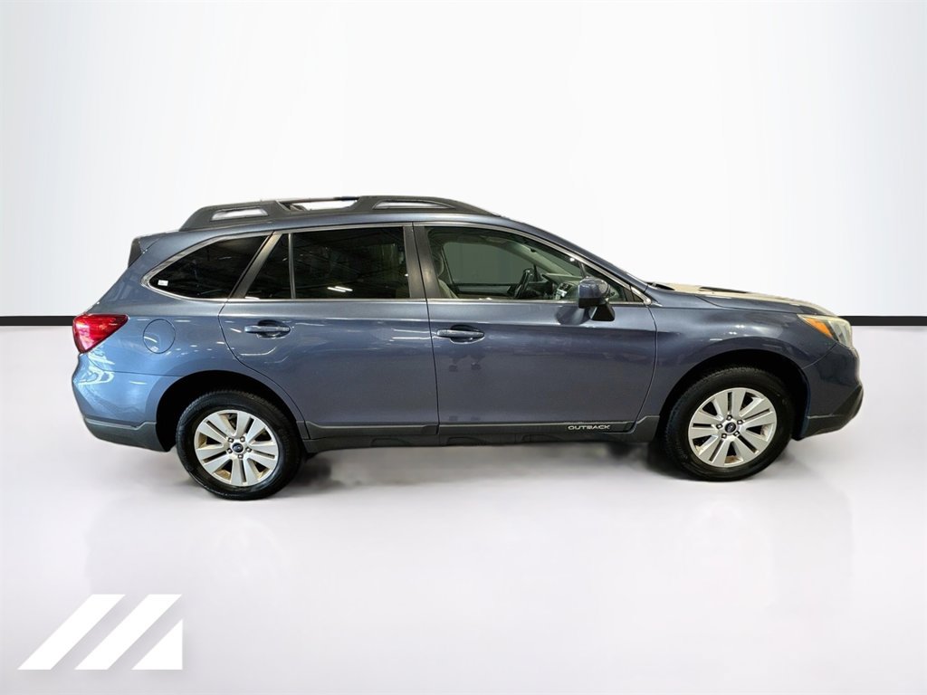 Used 2015 Subaru Outback 2.5i Premium AWD/4WD image 4