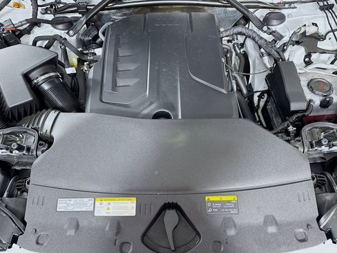 Certified 2025 Audi Q5 2.0T Premium Plus w/ Premium Plus image 26