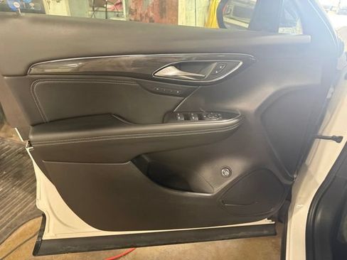 Used 2023 Buick Envision Essence w/ Sport Touring Package AWD/4WD image 16