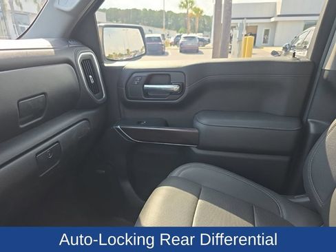 Used 2021 GMC Sierra 1500 SLT RWD image 12