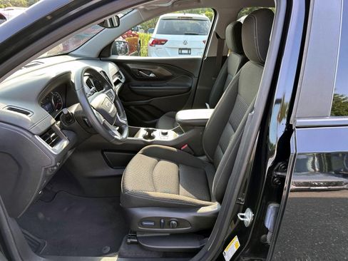 Used 2023 GMC Terrain SLE w/ Driver Convenience Package AWD/4WD image 11