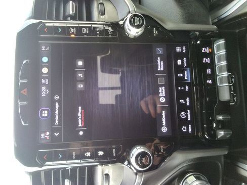 Used 2023 RAM 1500 Laramie image 31