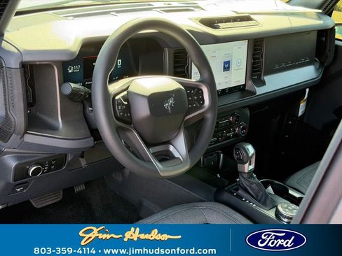 New 2025 Ford Bronco 4-Door w/ Sasquatch Package image 9