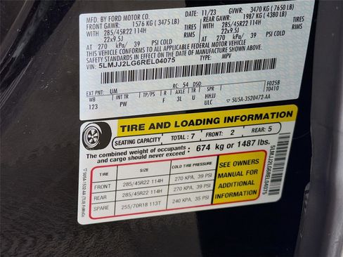 Used 2024 Lincoln Navigator Reserve AWD/4WD image 34