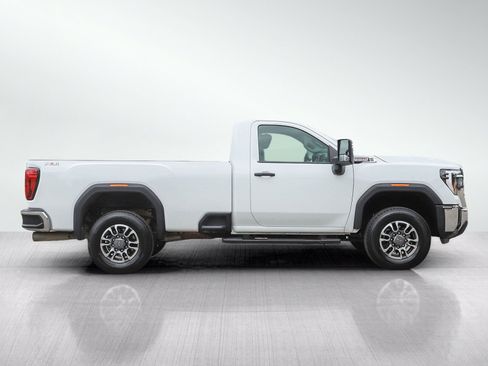 Used 2025 GMC Sierra 3500 Pro w/ 1SA Pro Safety Plus Package AWD/4WD image 7
