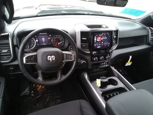 New 2026 RAM 1500 Express image 10