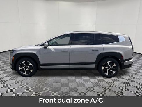 New 2026 Hyundai Ioniq 9 SE AWD/4WD image 3
