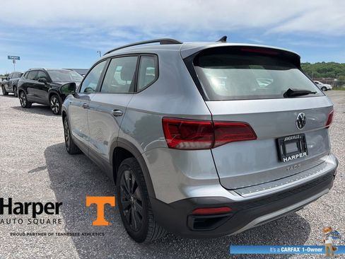 Used 2023 Volkswagen Taos S FWD image 3