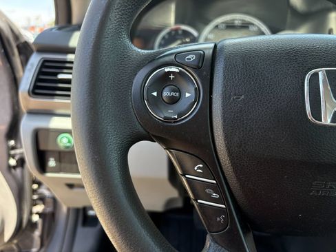 Used 2013 Honda Accord LX image 15