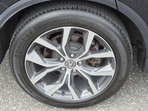 Used 2023 Acura MDX SH-AWD w/ Technology Package image 12