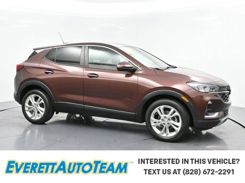 Used 2023 Buick Encore GX Preferred w/ Cold Weather Comfort Package FWD image 1