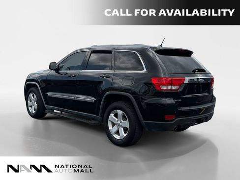 Used 2012 Jeep Grand Cherokee Laredo RWD image 3