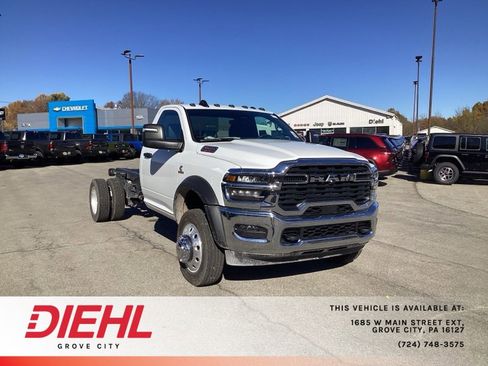 New 2026 RAM 5500 Tradesman w/ Chrome Appearance Group image 1