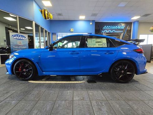 New 2026 Honda Civic Type R image 3