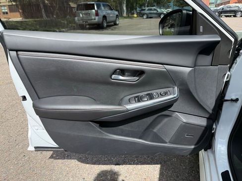 New 2025 Nissan Sentra SR w/ SR Premium Package image 11